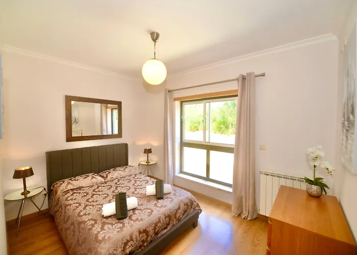 Clementine Apartment